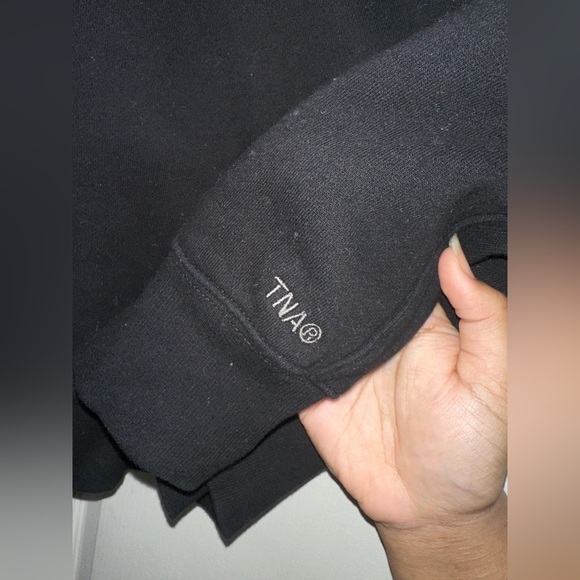 Aritzia TNA Cozy Fleece Boyfriend Boxy Crewneck Sweatshirt - Picture 3 of 6